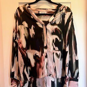 Jennifer Lopez Pink/Black swirled blouse with cool sleeve details!